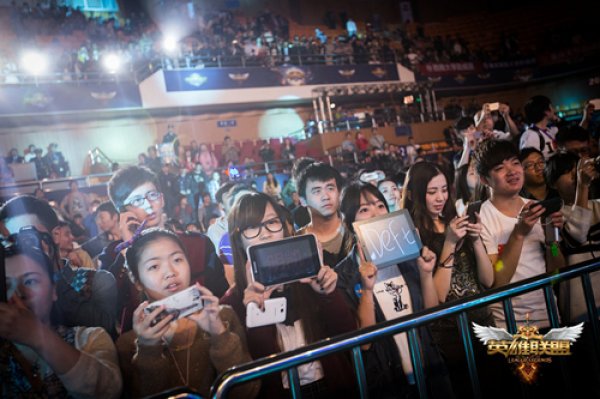 3DMAX 晋级2025年StarLadder布达佩斯Major第三阶段， Ninjas in Pyjamas 被淘汰